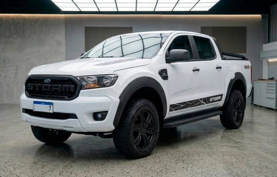 FORD RANGER 3.2 STORM 4X4 CD 20V DIESEL 4P AUTOMÁTICO FORD RANGER 3.2 STORM 4X4 CD 20V DIESEL 4P AUTOMÁTICO